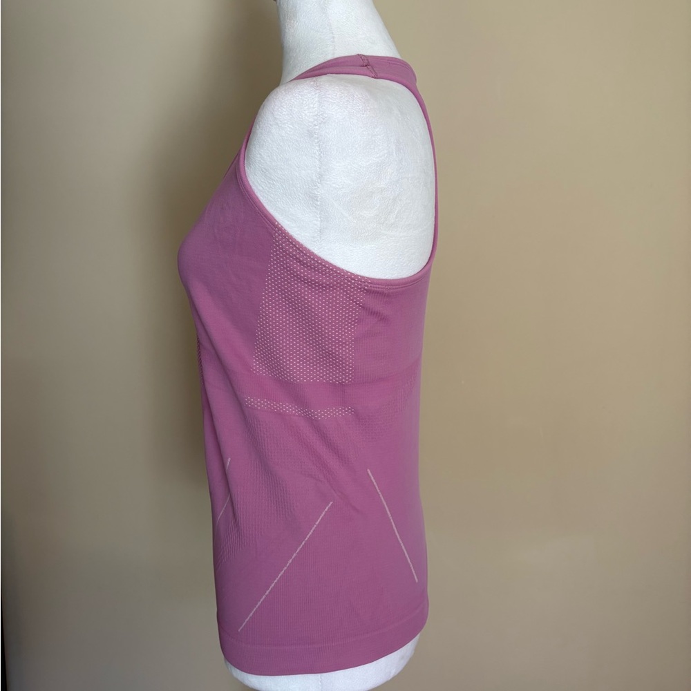 🎾Pink Racerback Work Out Top by Athletic Essentials - Picture 3 of 8